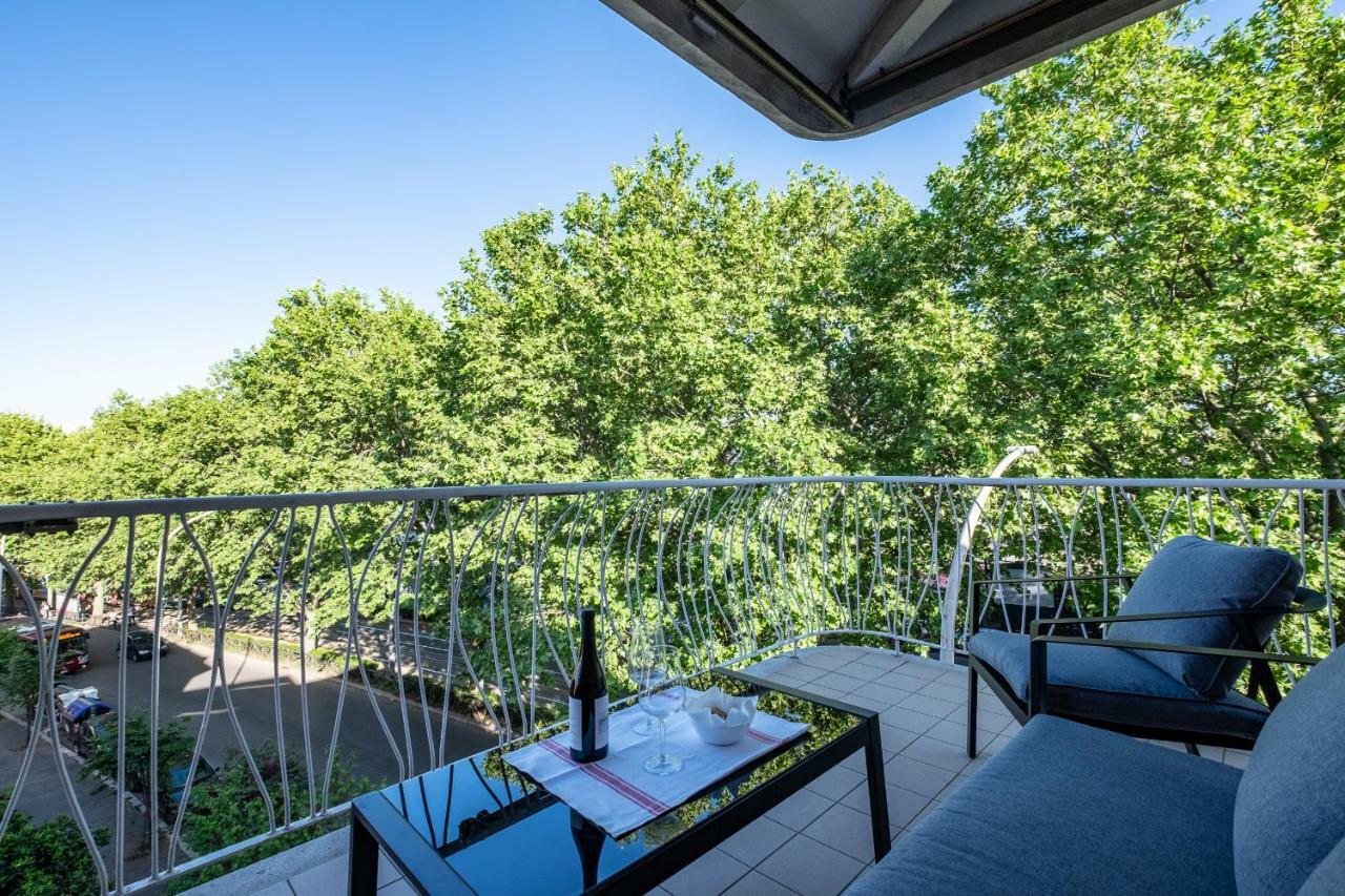 Your Trastevere Balcony Apartment *