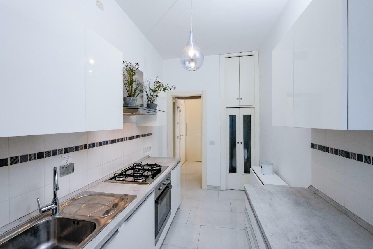 Your Trastevere Balcony * Rom